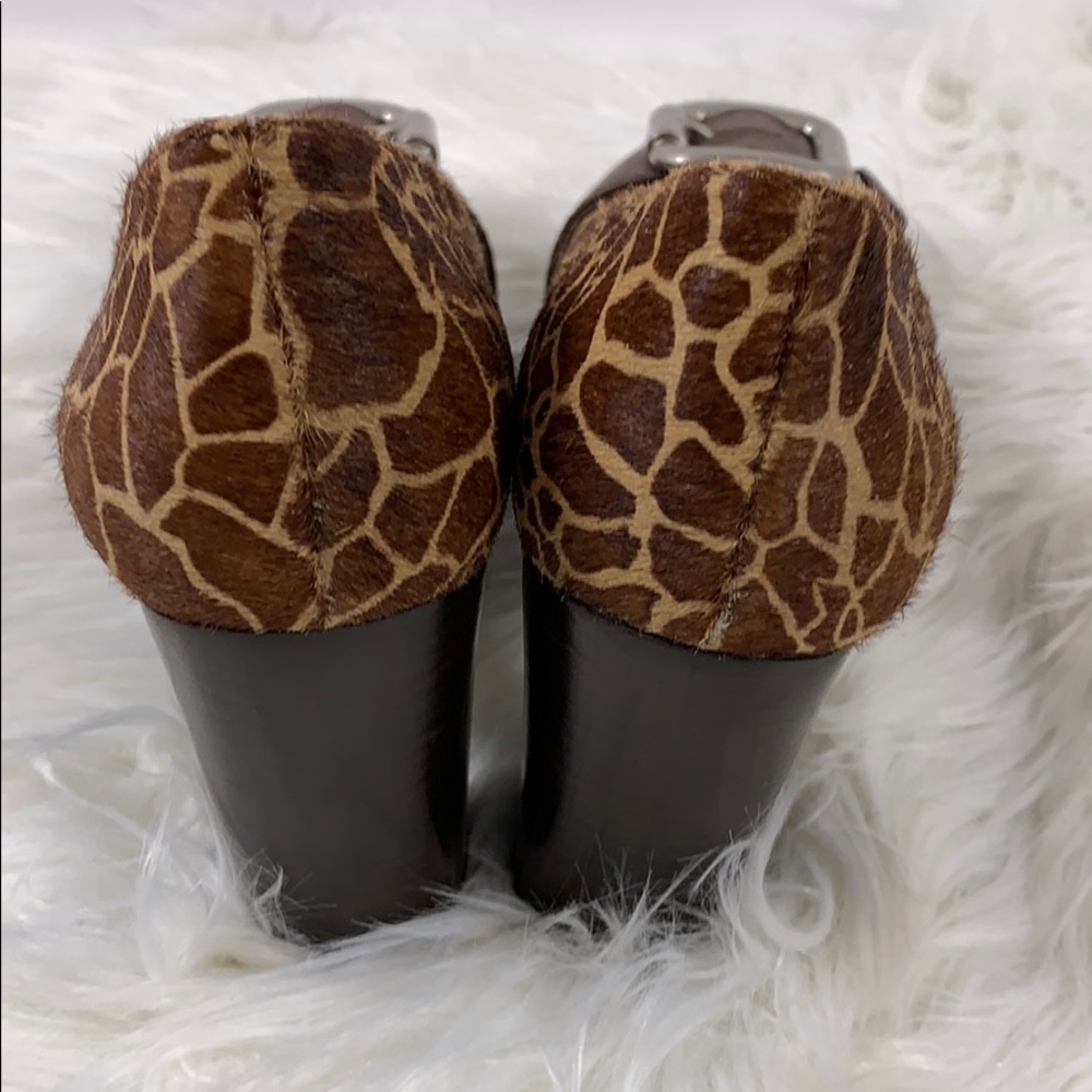 🎉Fossil Maddox Giraffe print Pony Hair block heel - Picture 4 of 8